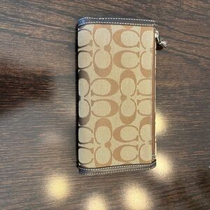 Coach Tan and Brown Signature Wallet